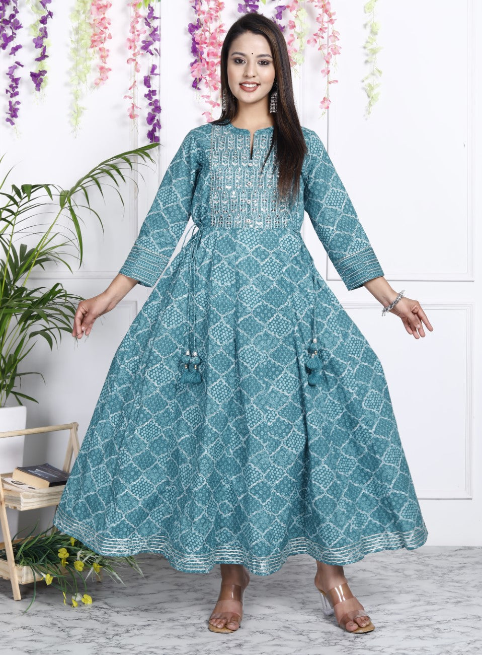 Green Flared Long Anarkali Kurta-110006