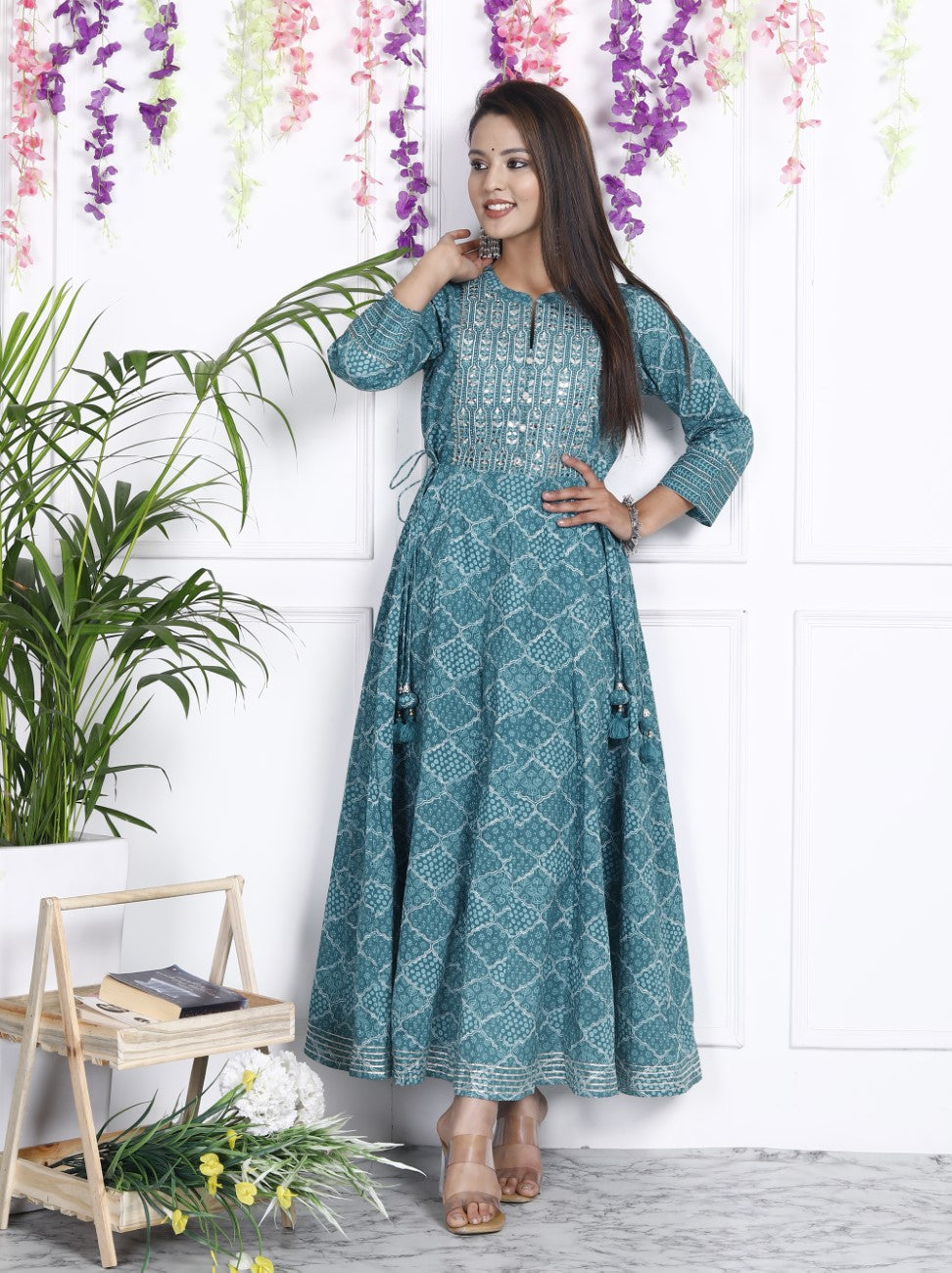 Green Flared Long Anarkali Kurta-110006