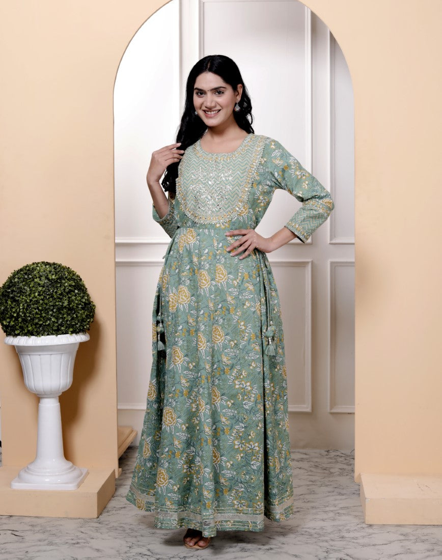 Green Flared Long Anarkali Kurta-1100027