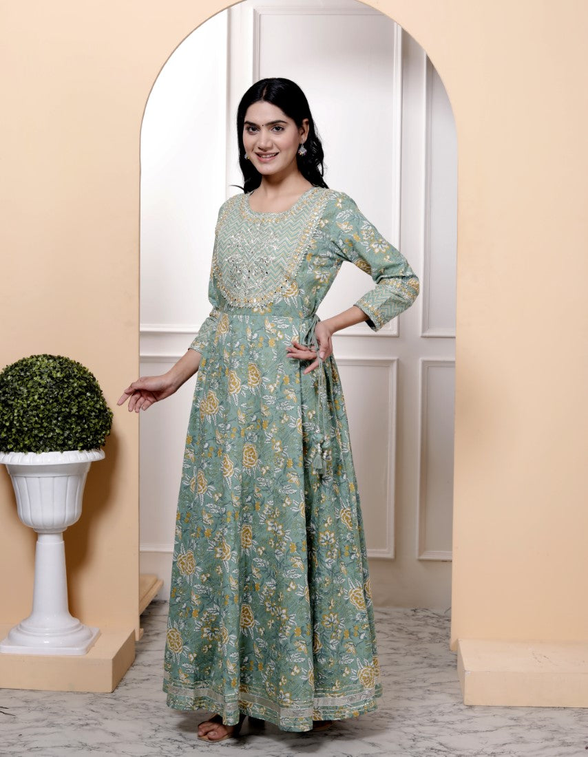 Green Flared Long Anarkali Kurta-1100027