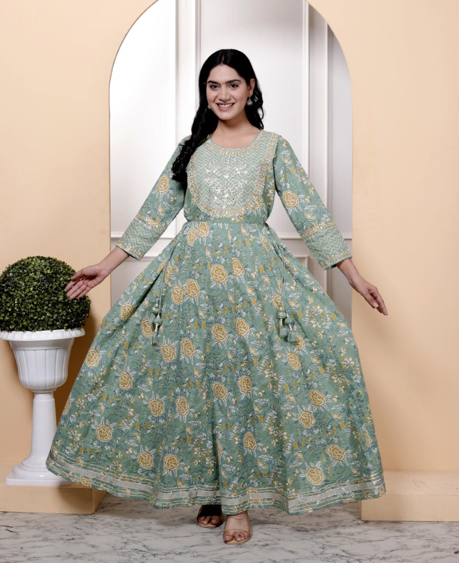 Green Flared Long Anarkali Kurta-1100027