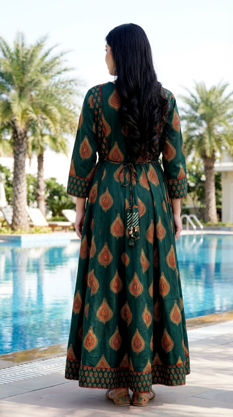 Green Flared Long Anarkali Kurta-1100031