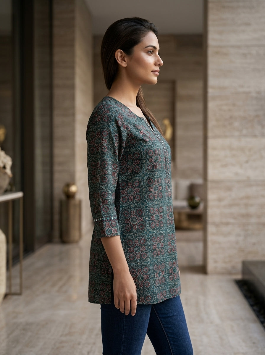Printed Straight Short Kurti Top for Women