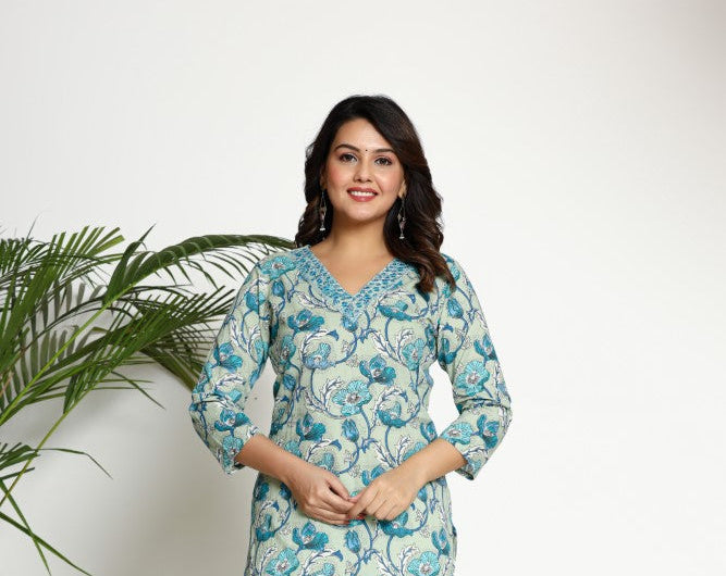 Green Cotton  Straight Kurta-700016