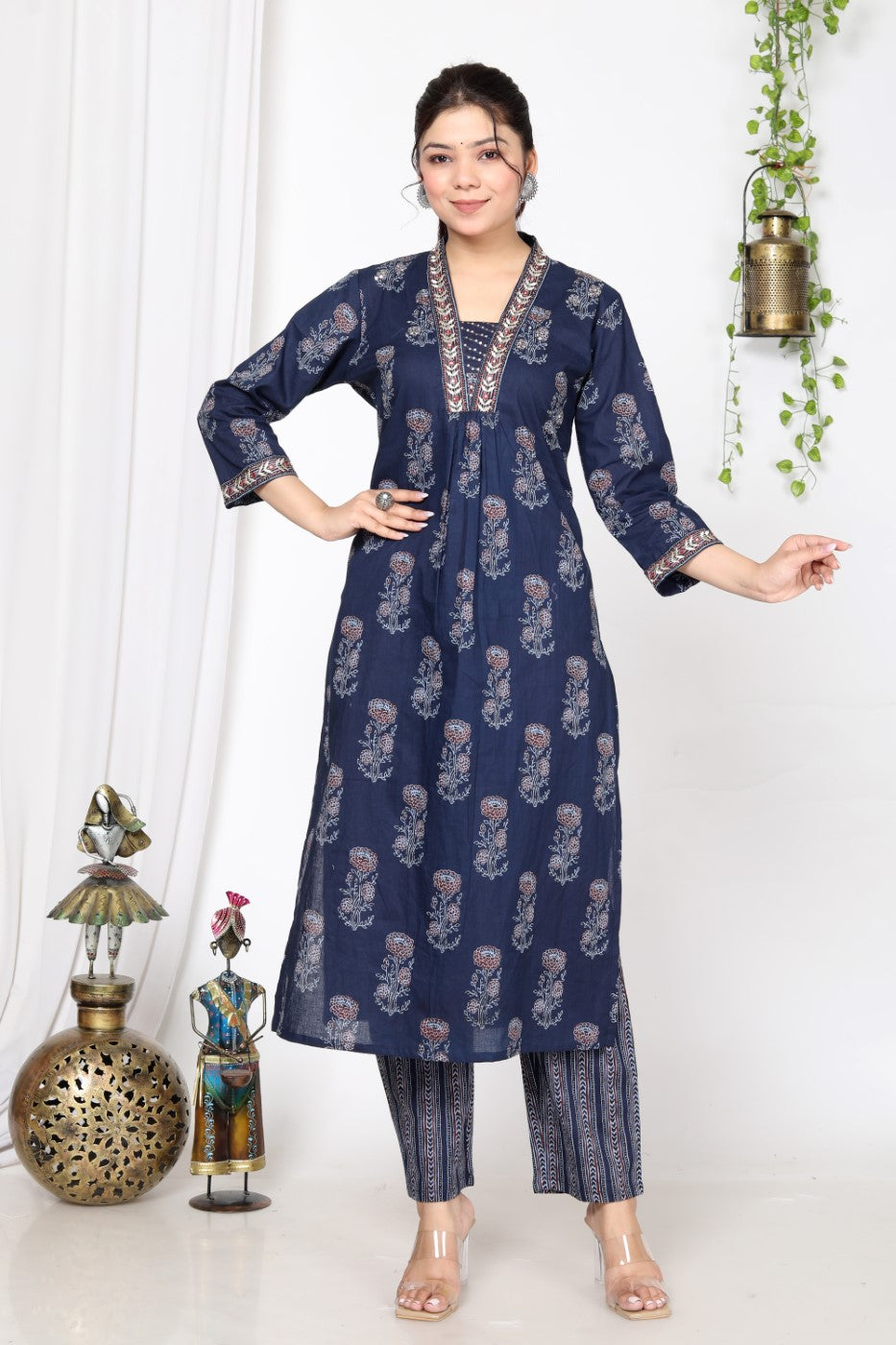 Blue Cotton Kurta Pant Set with Dupatta-800013