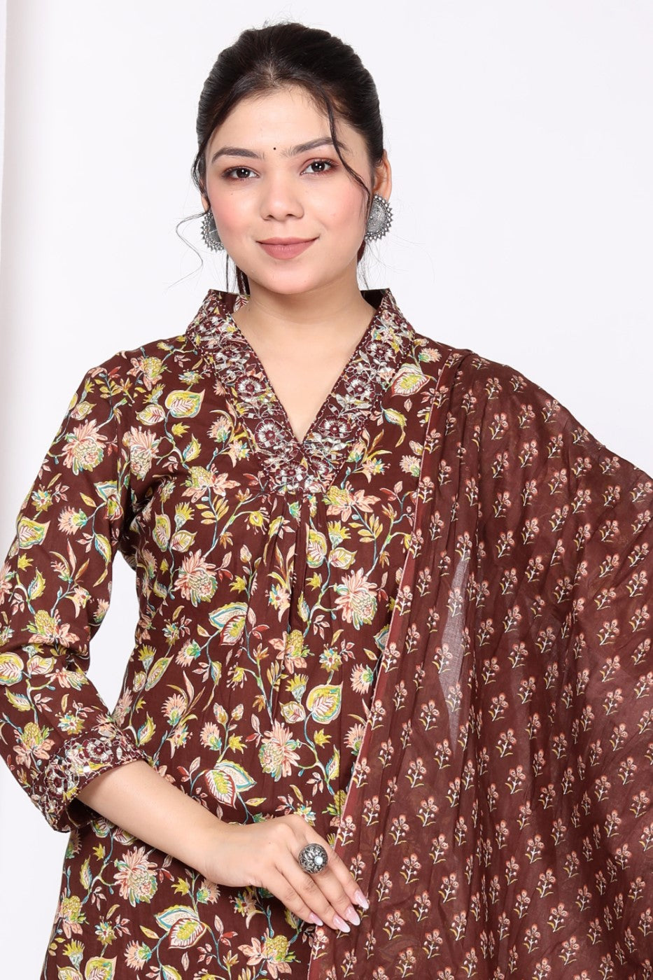Brown Cotton Kurta Pant Set with Dupatta-800014