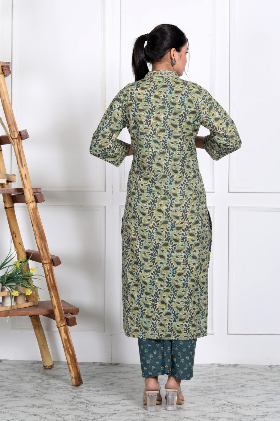 Green Cotton Kurta Pant Set with Dupatta-800029