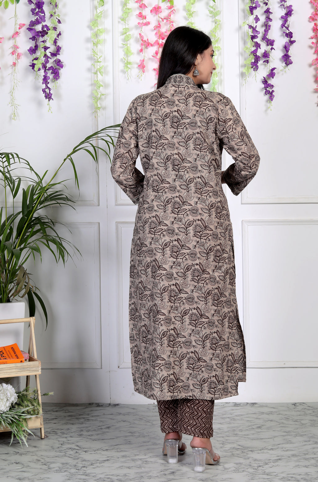 Brown Cotton Kurta Pant Set with Dupatta-800054