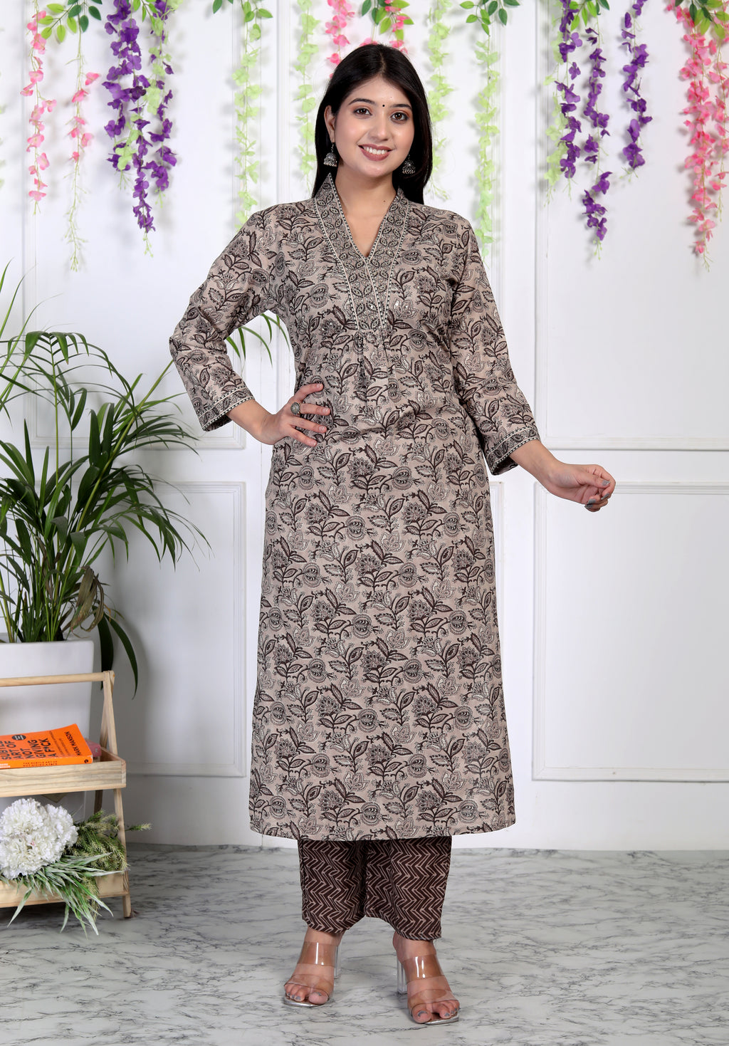 Brown Cotton Kurta Pant Set with Dupatta-800054