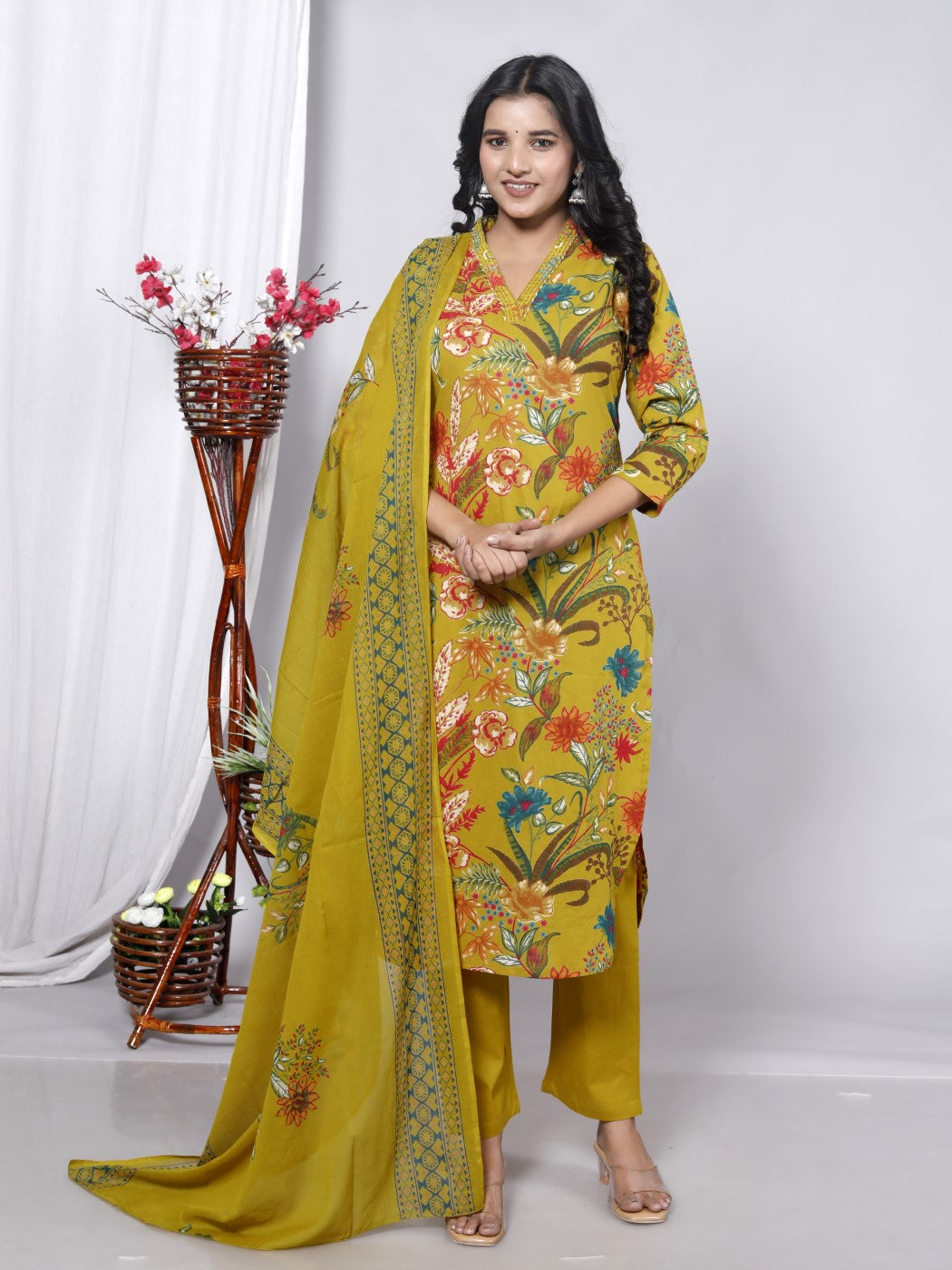 Yellow Cotton Kurta Pant Set with Dupatta-800068