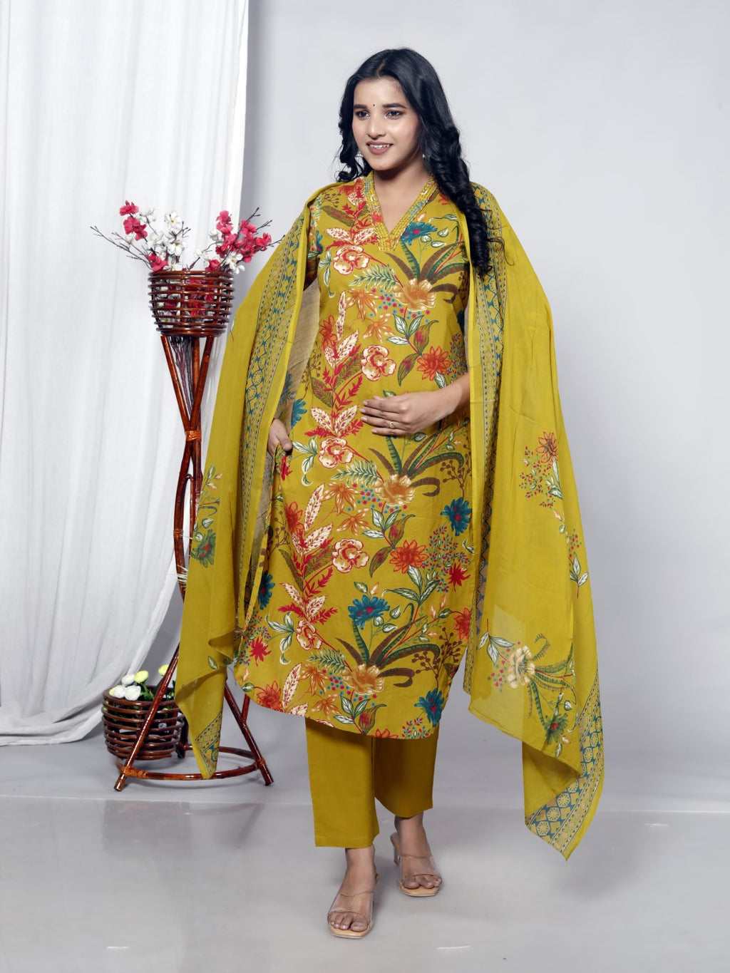 Yellow Cotton Kurta Pant Set with Dupatta-800068
