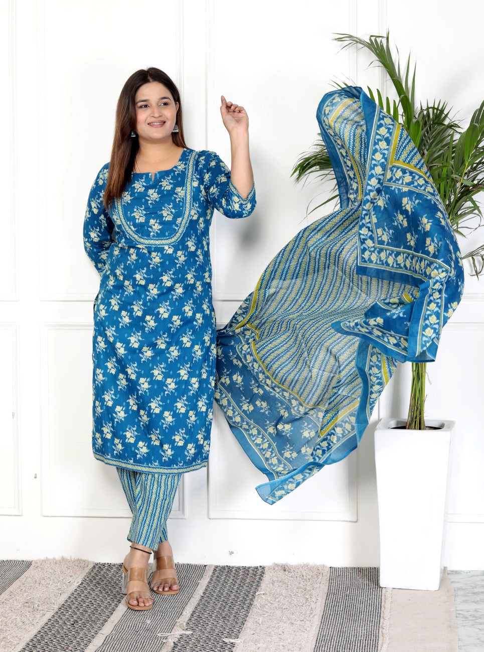 Blue Cotton Kurta Pant Set with Dupatta-800070