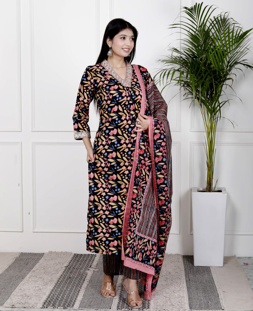 Black Cotton Kurta Pant Set with Dupatta-800078