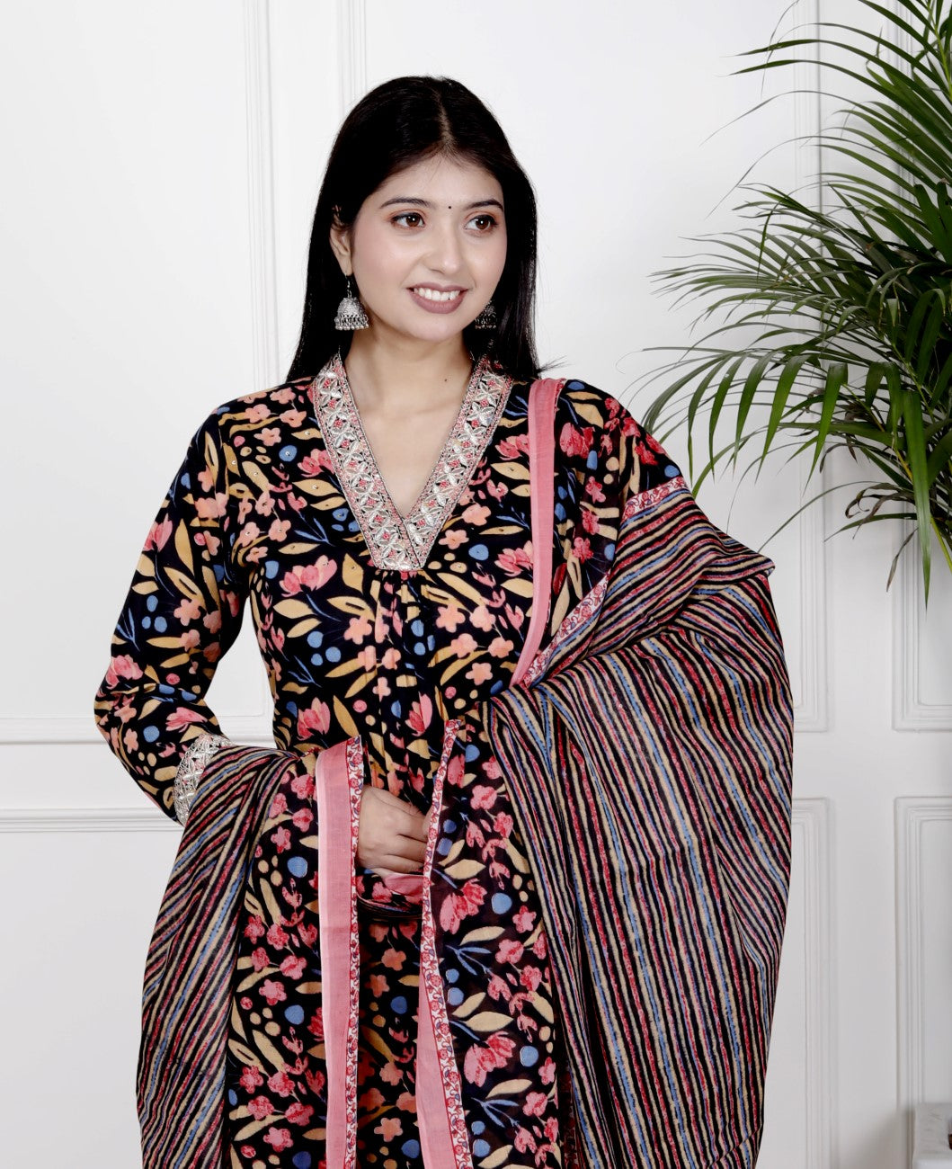 Black Cotton Kurta Pant Set with Dupatta-800078