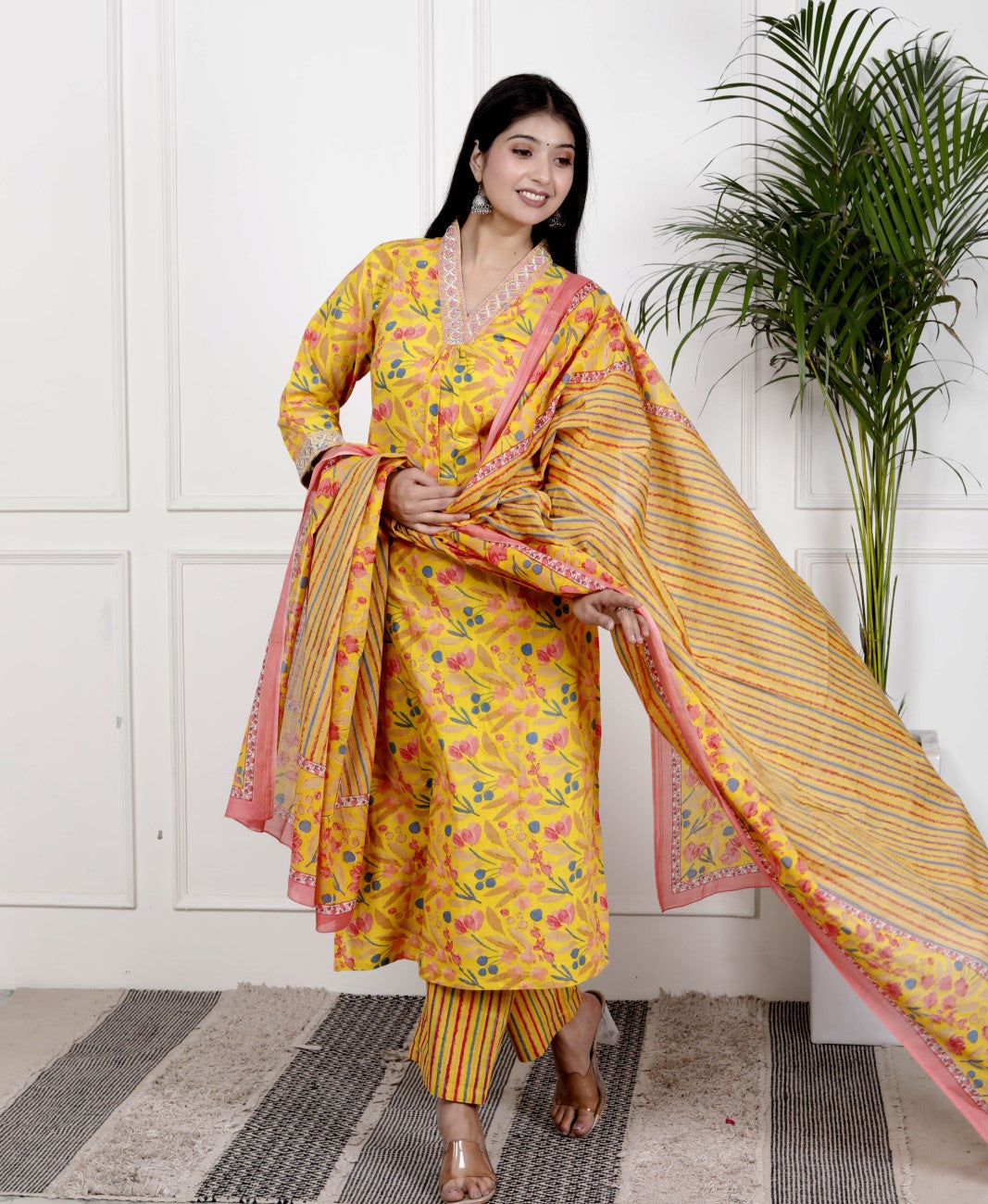 Yellow Cotton Kurta Pant Set with Dupatta-800078