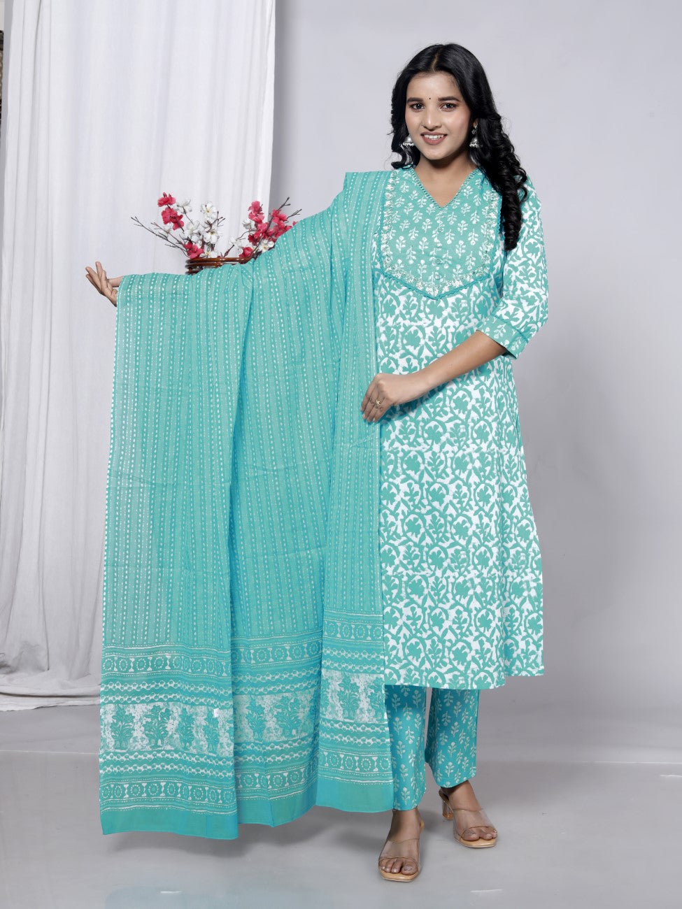 Blue Cotton Kurta Pant Set with Dupatta-800090