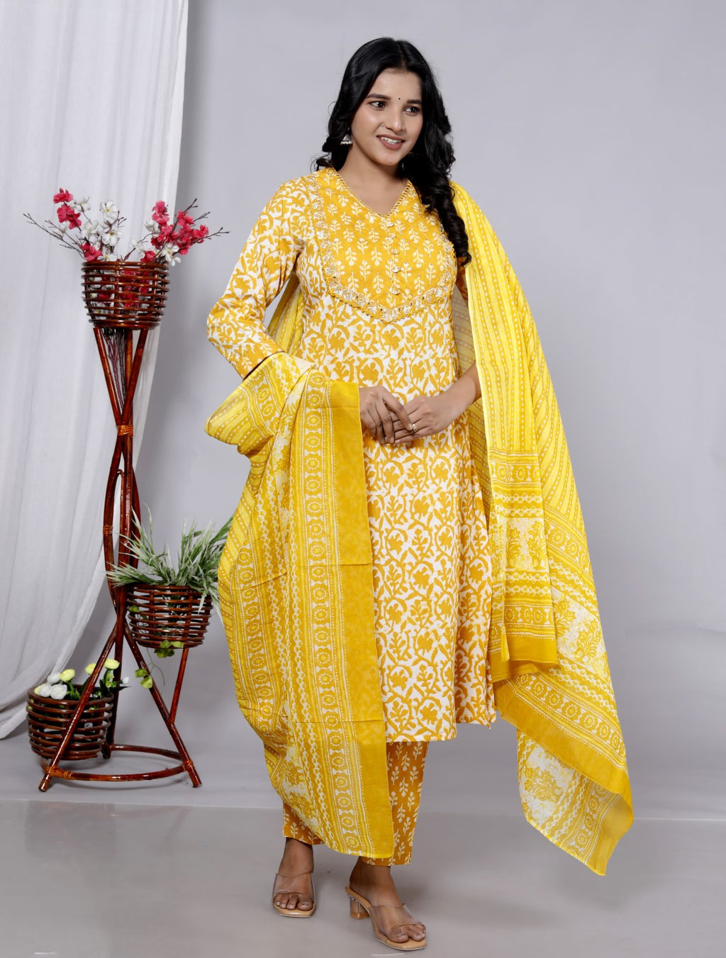 Yellow Cotton Kurta Pant Set with Dupatta-800090