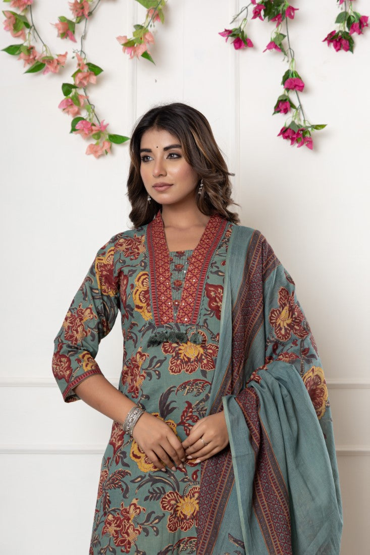 Green Cotton Anarkali Kurta Pant Set with Dupatta-800097