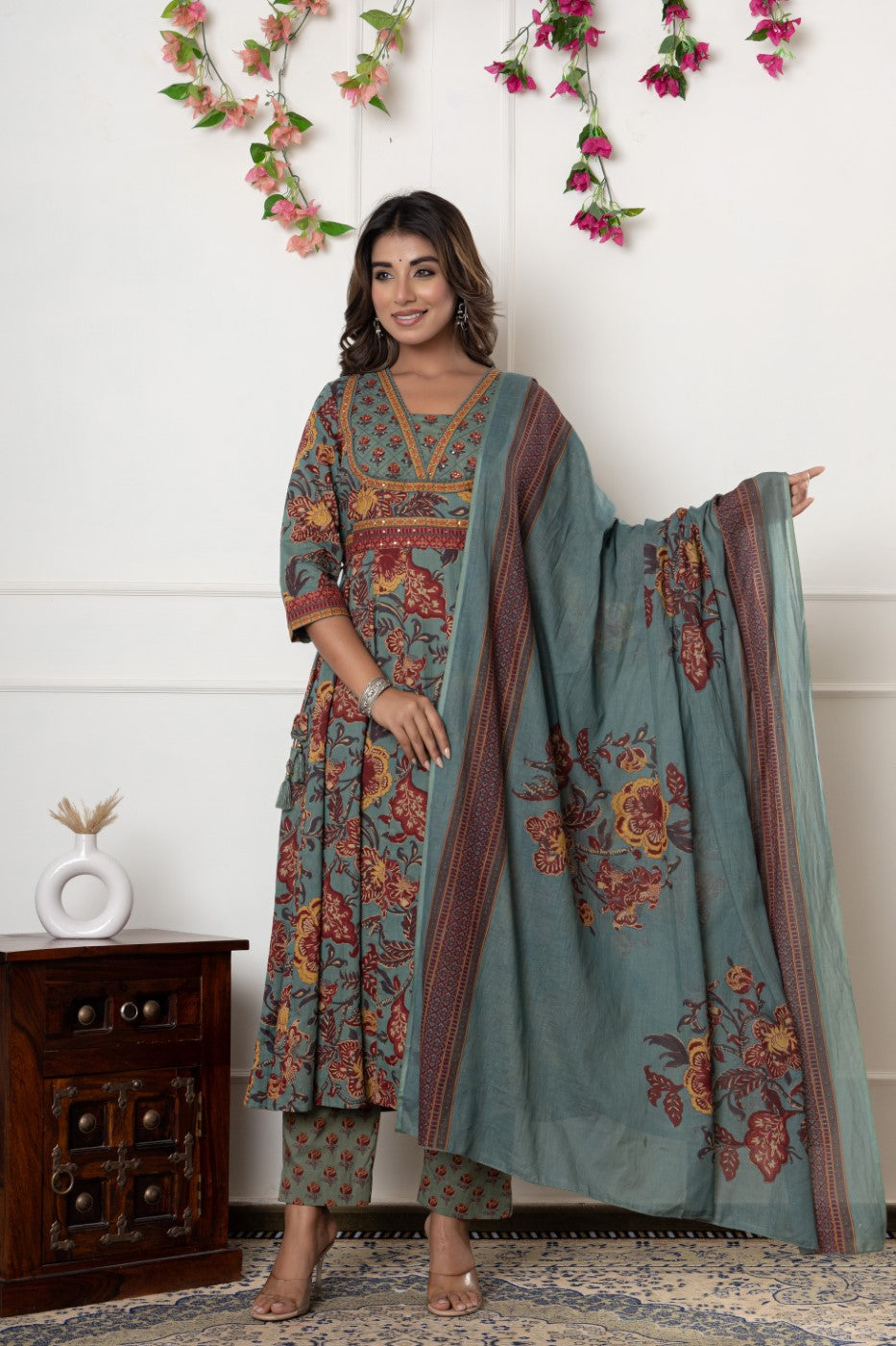 Green Cotton Anarkali Kurta Pant Set with Dupatta-800098