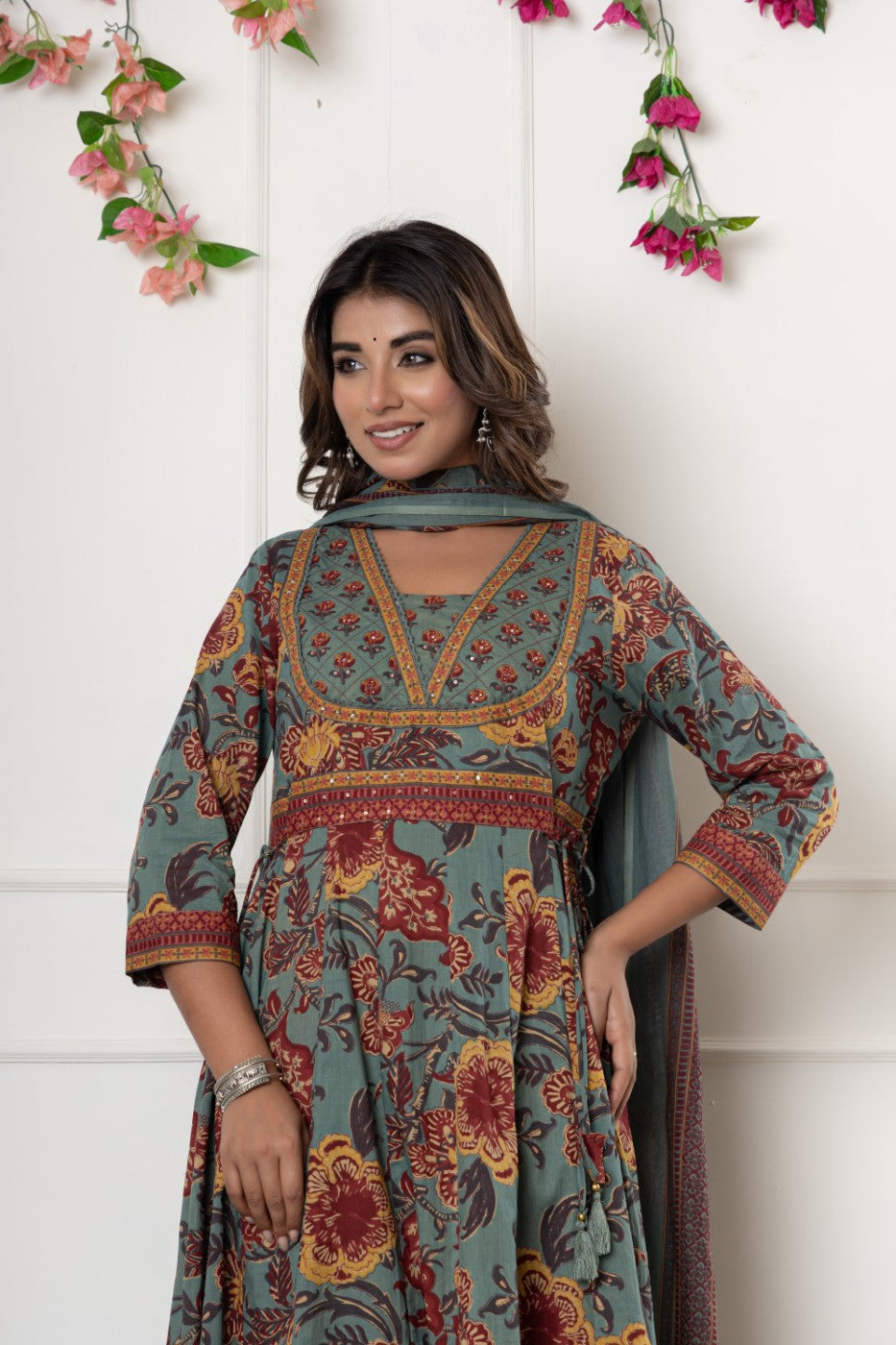 Green Cotton Anarkali Kurta Pant Set with Dupatta-800098