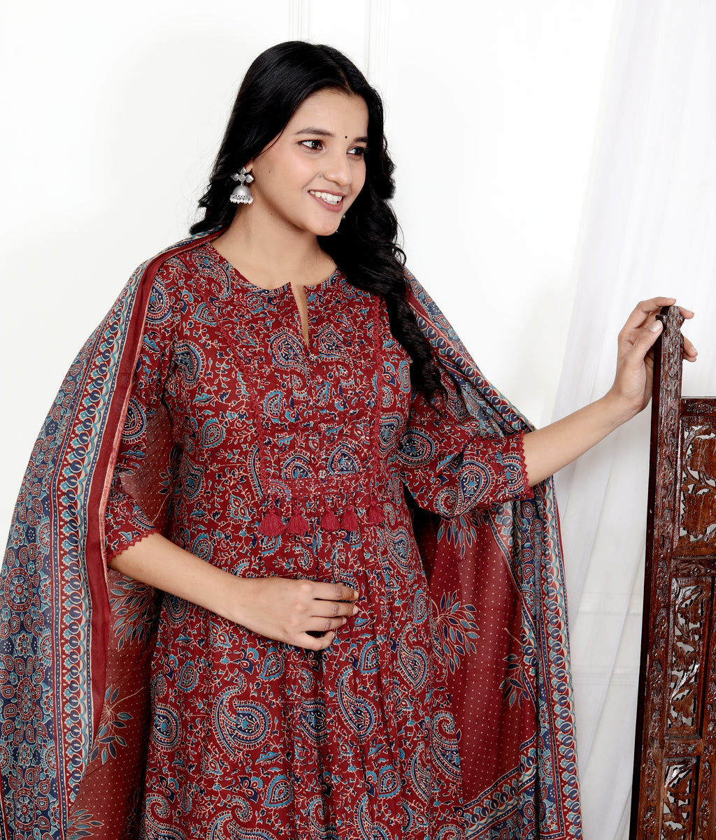 Red Cotton Kurta Pant Set with Dupatta-800113