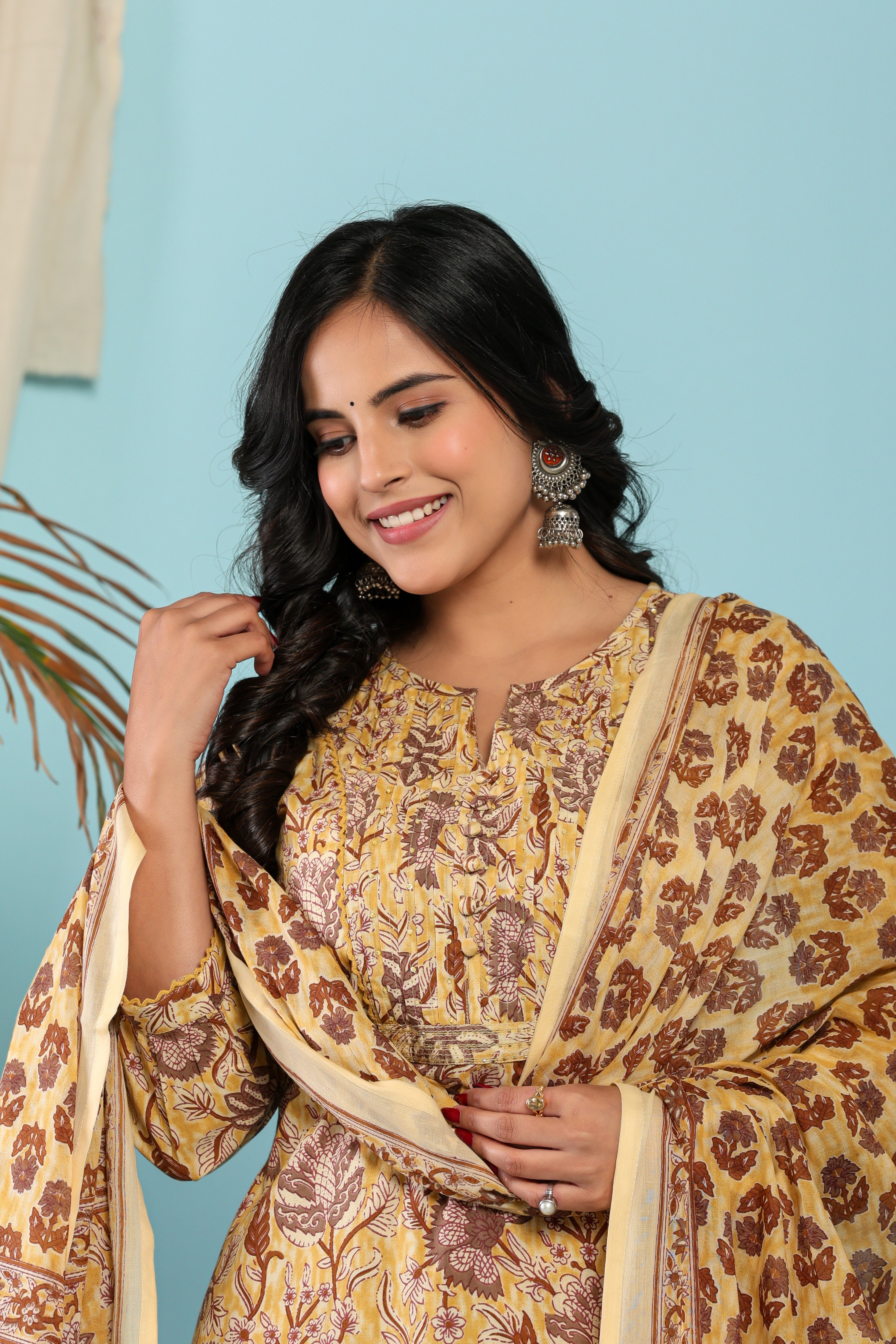 Yellow Cotton Kurta Pant Set with Dupatta-800118