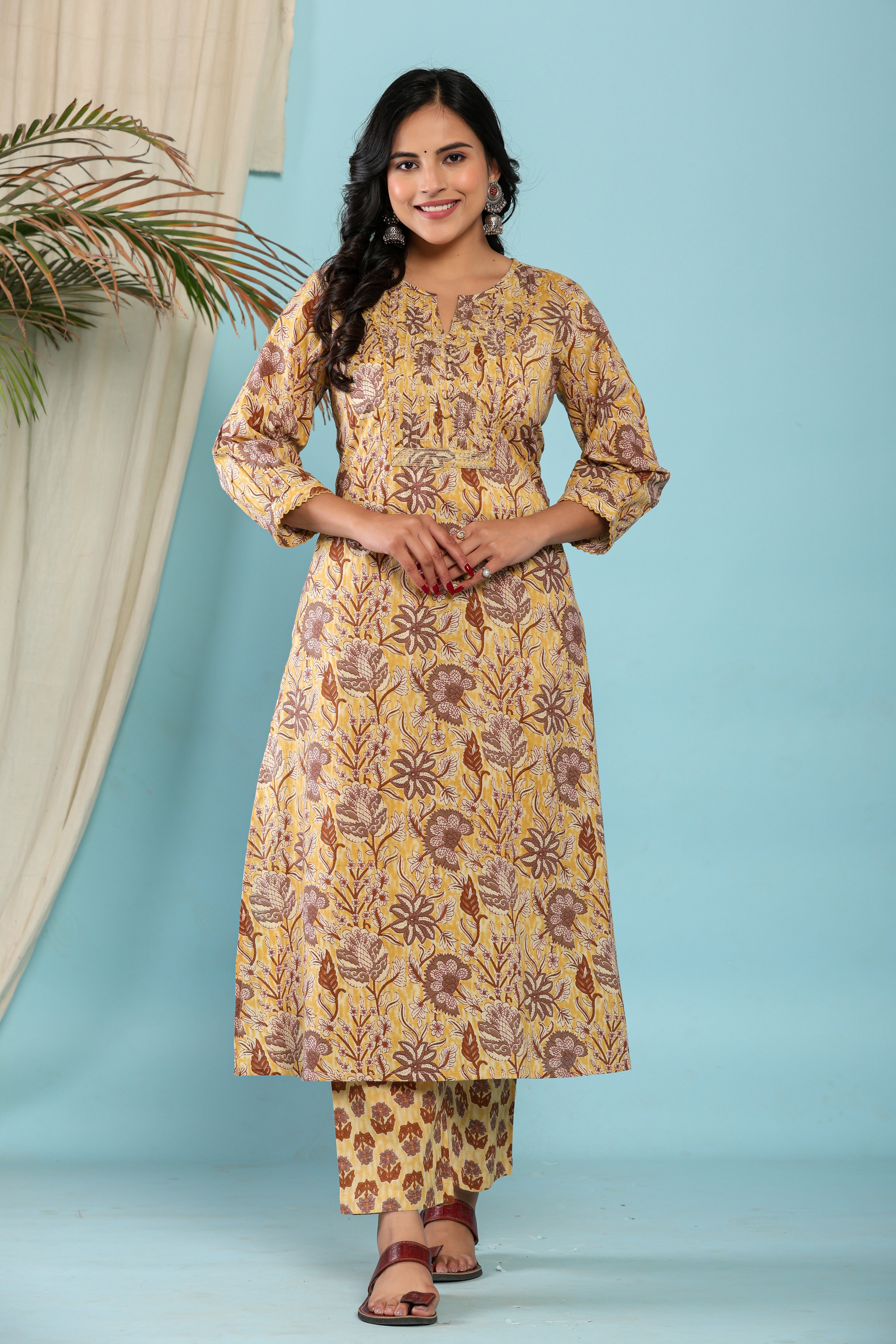 Yellow Cotton Kurta Pant Set with Dupatta-800118