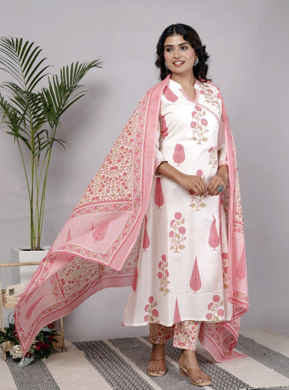 Off White Cotton Kurta Pant Set with Dupatta-800131