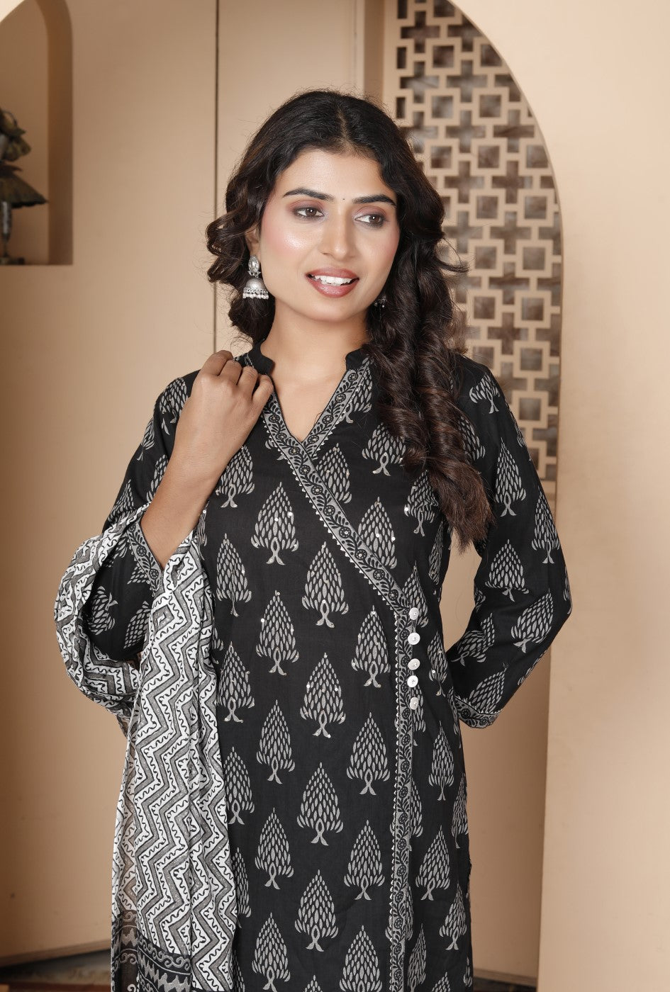 Black Cotton Kurta Pant Set with Dupatta-800133