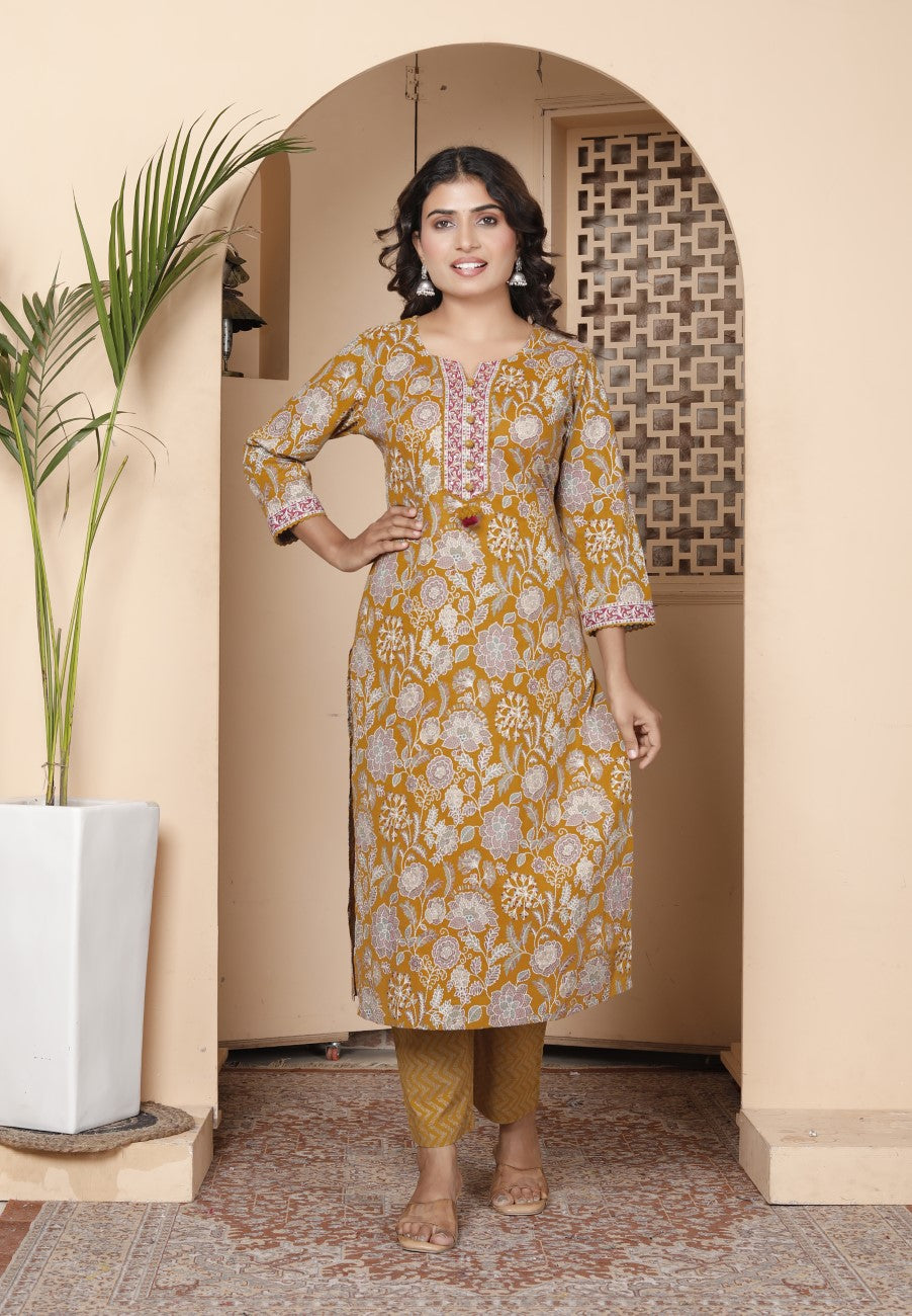 Yellow Cotton Kurta Pant Set with Dupatta-800188