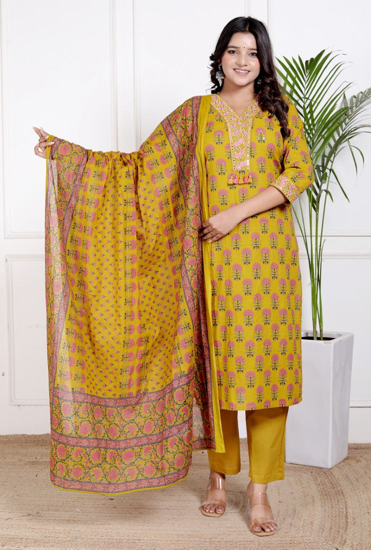 Yellow Cotton  Kurta Pant Set with Dupatta-800210