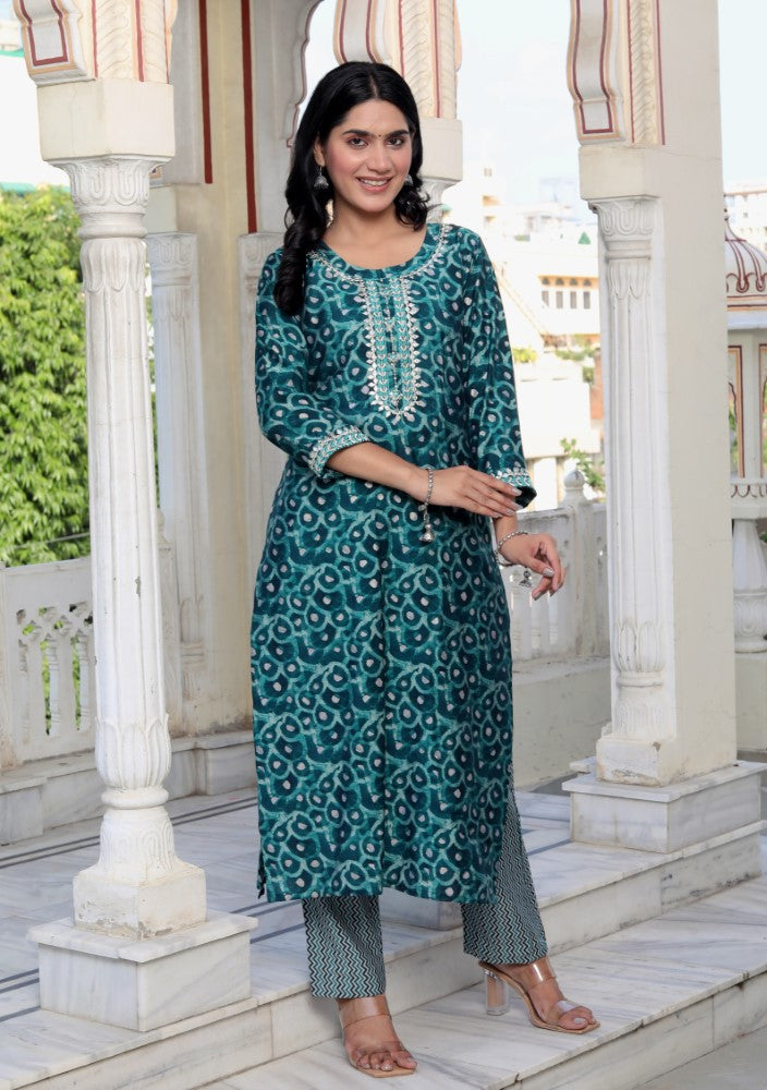 Green Muslin Kurta Pant Set-900051