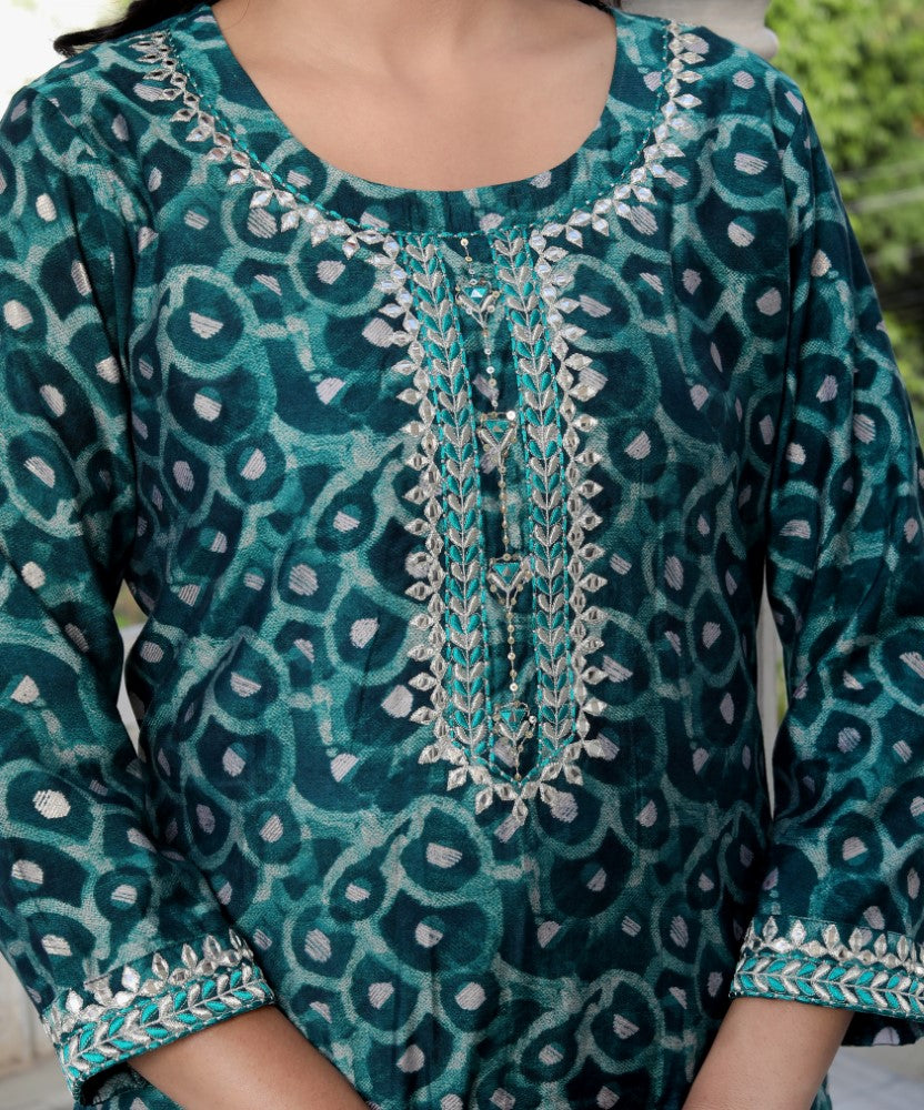 Green Muslin Kurta Pant Set-900051