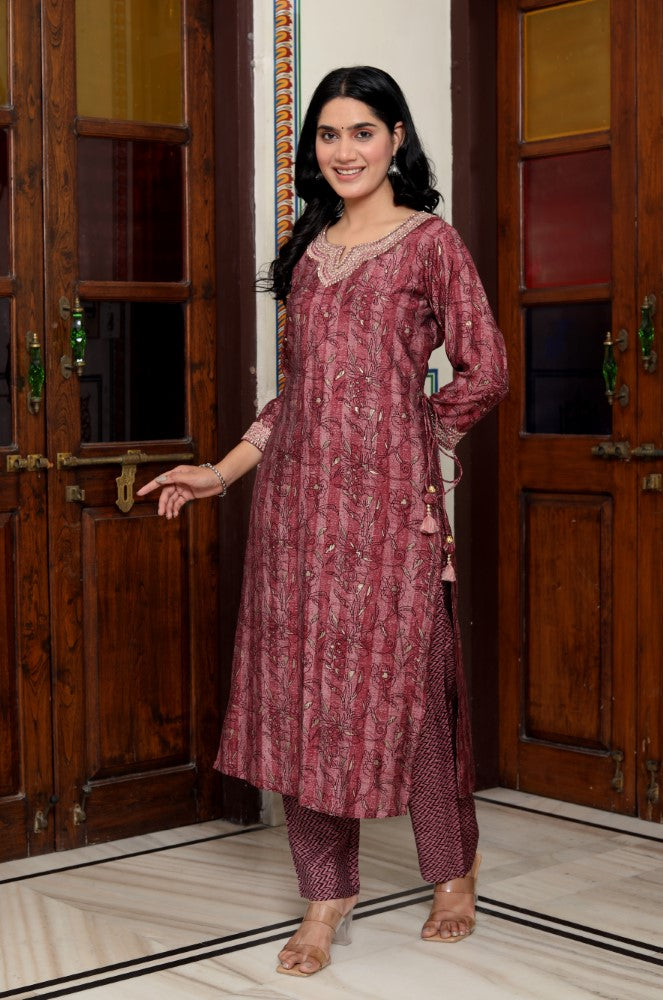 Wine Muslin Kurta Pant Set-900052
