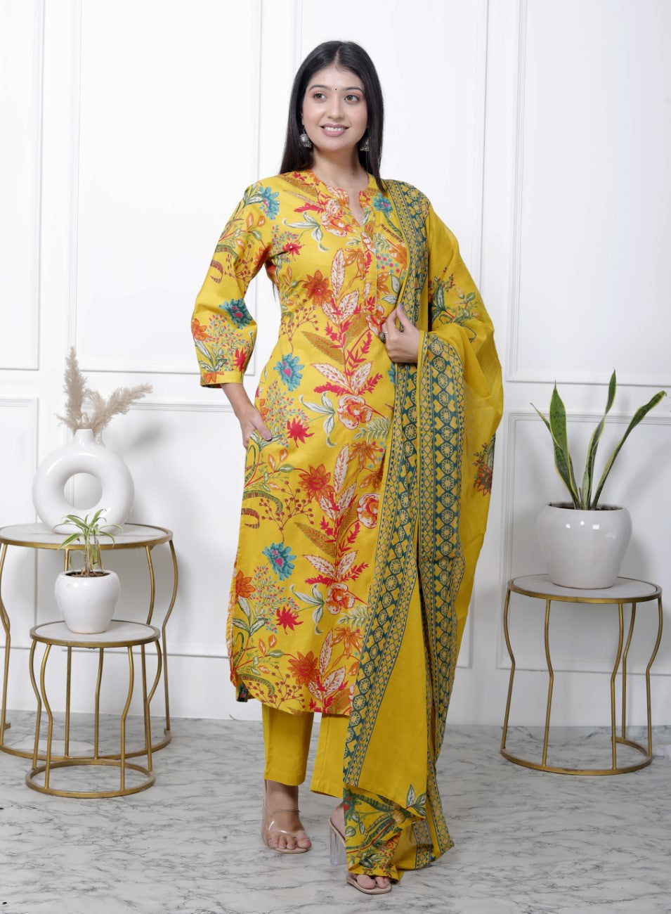 Yellow Cotton Kurta Pant Set with Dupatta-900058
